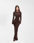 Сукня по фігурі з довгим рукавом шоколад