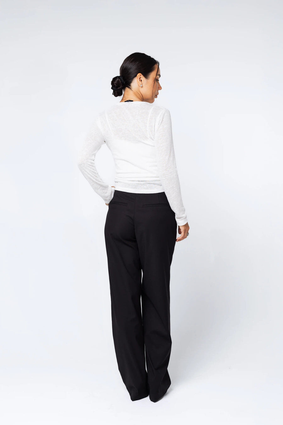 Лонгслів прозорий - молочний