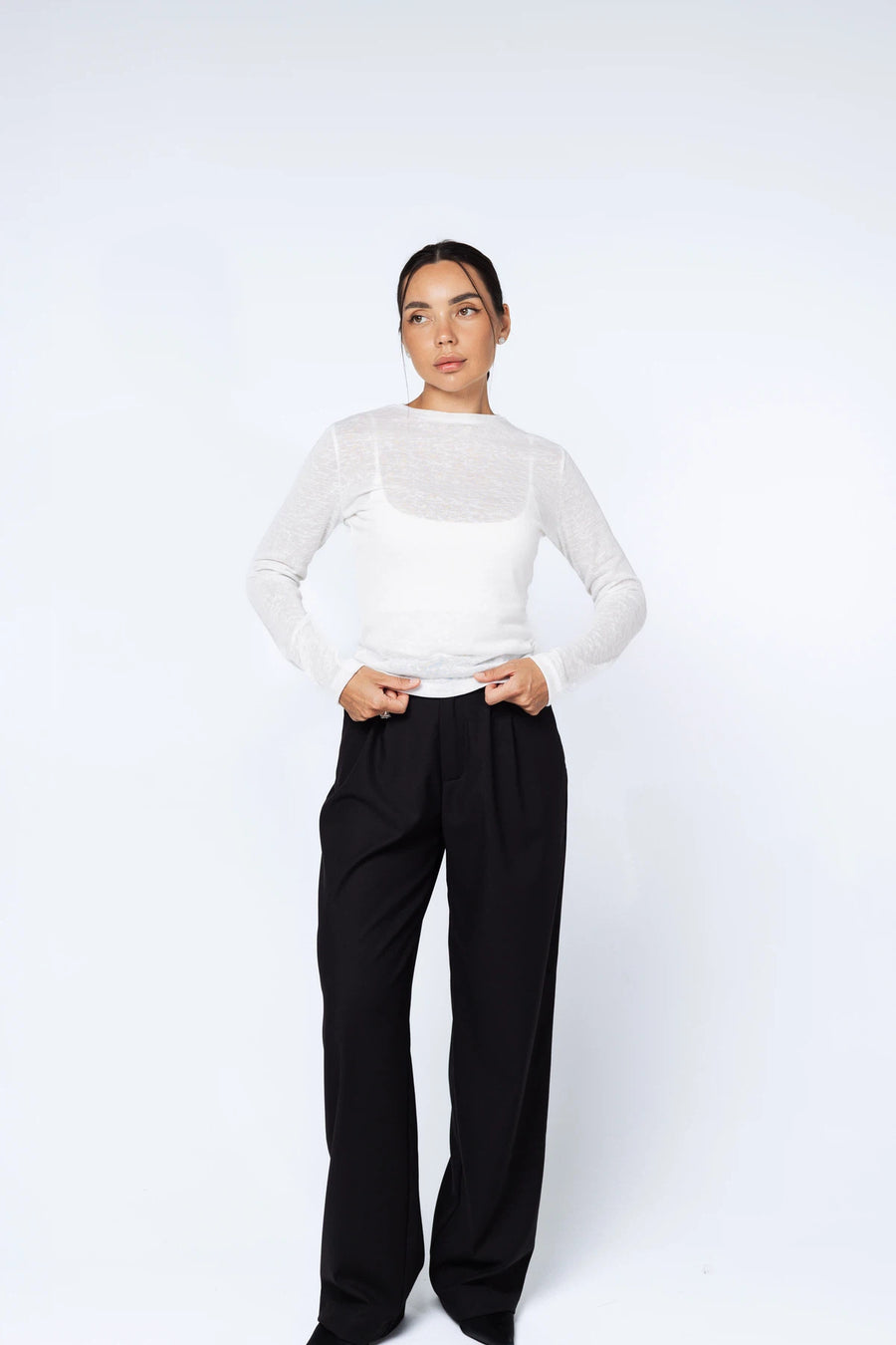 Лонгслів прозорий - молочний