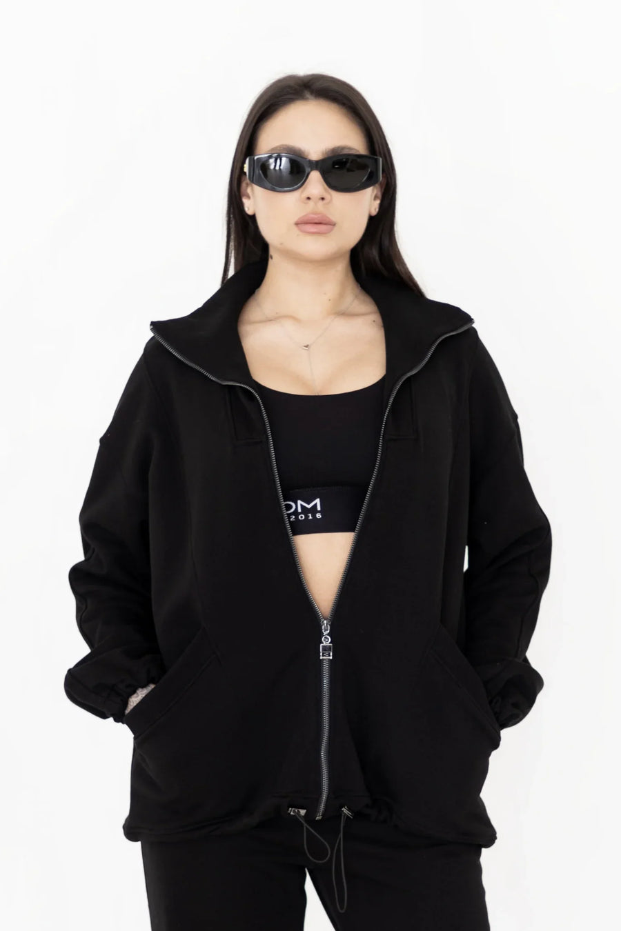 Бомбер оверсайз на блискавці чорний