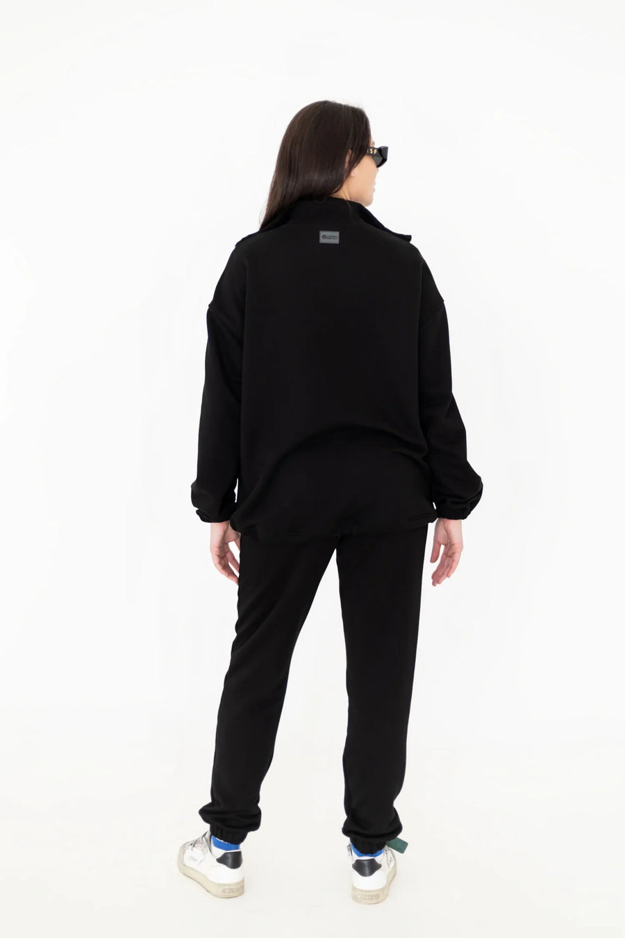 Бомбер оверсайз на блискавці чорний