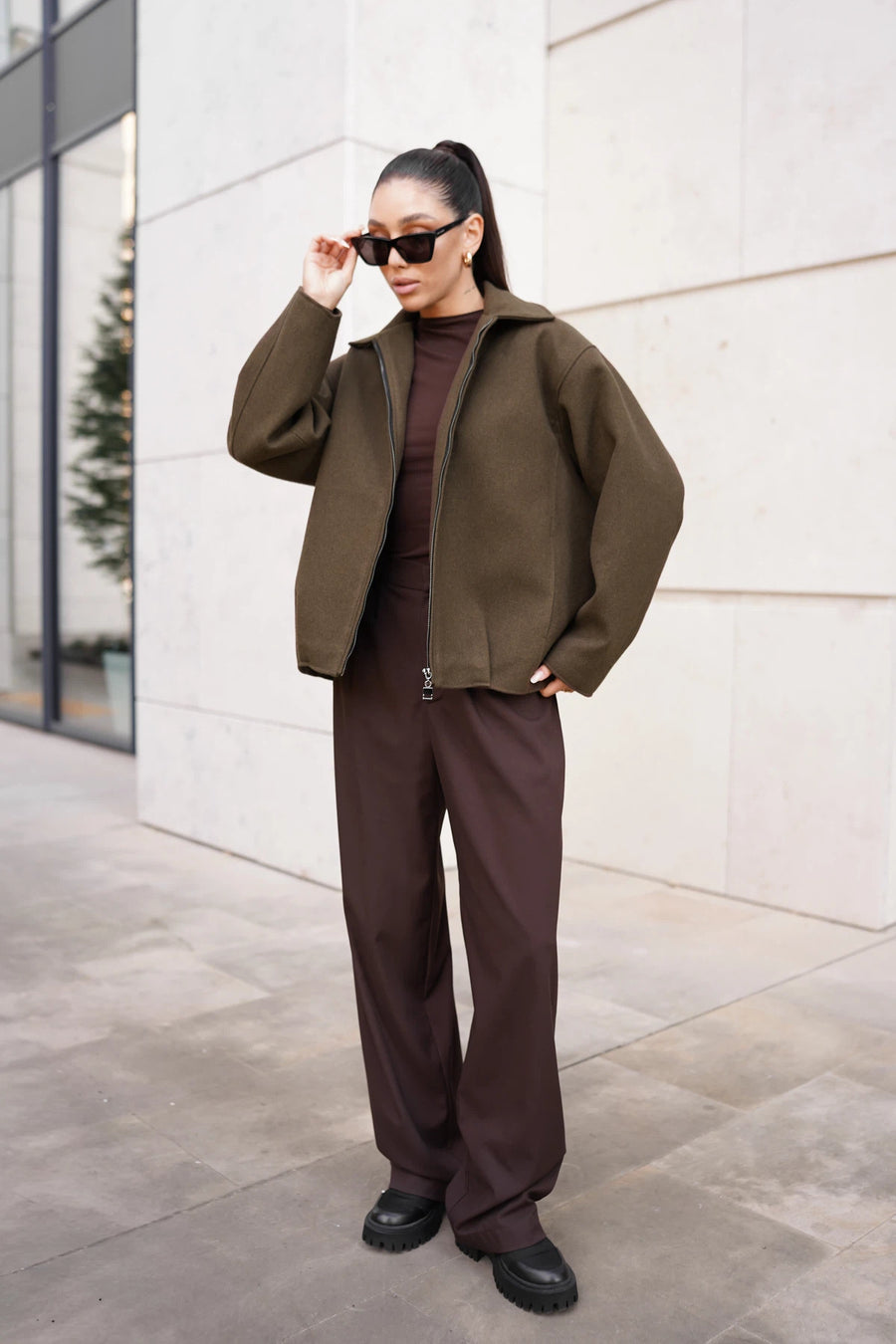 Брюки класичного крою - коричневі