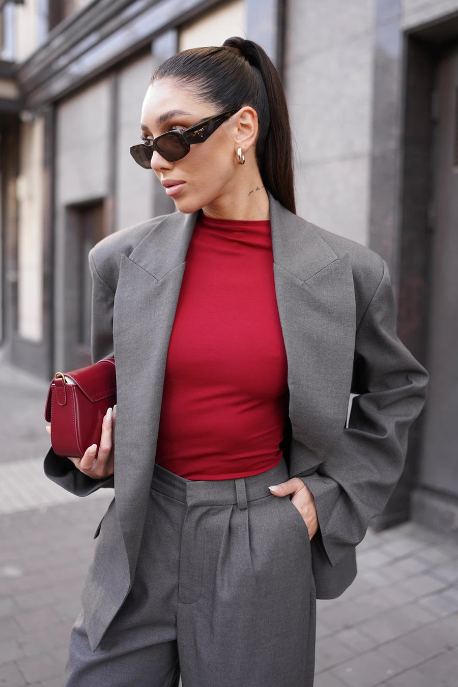 Брюки класичного крою - сірі