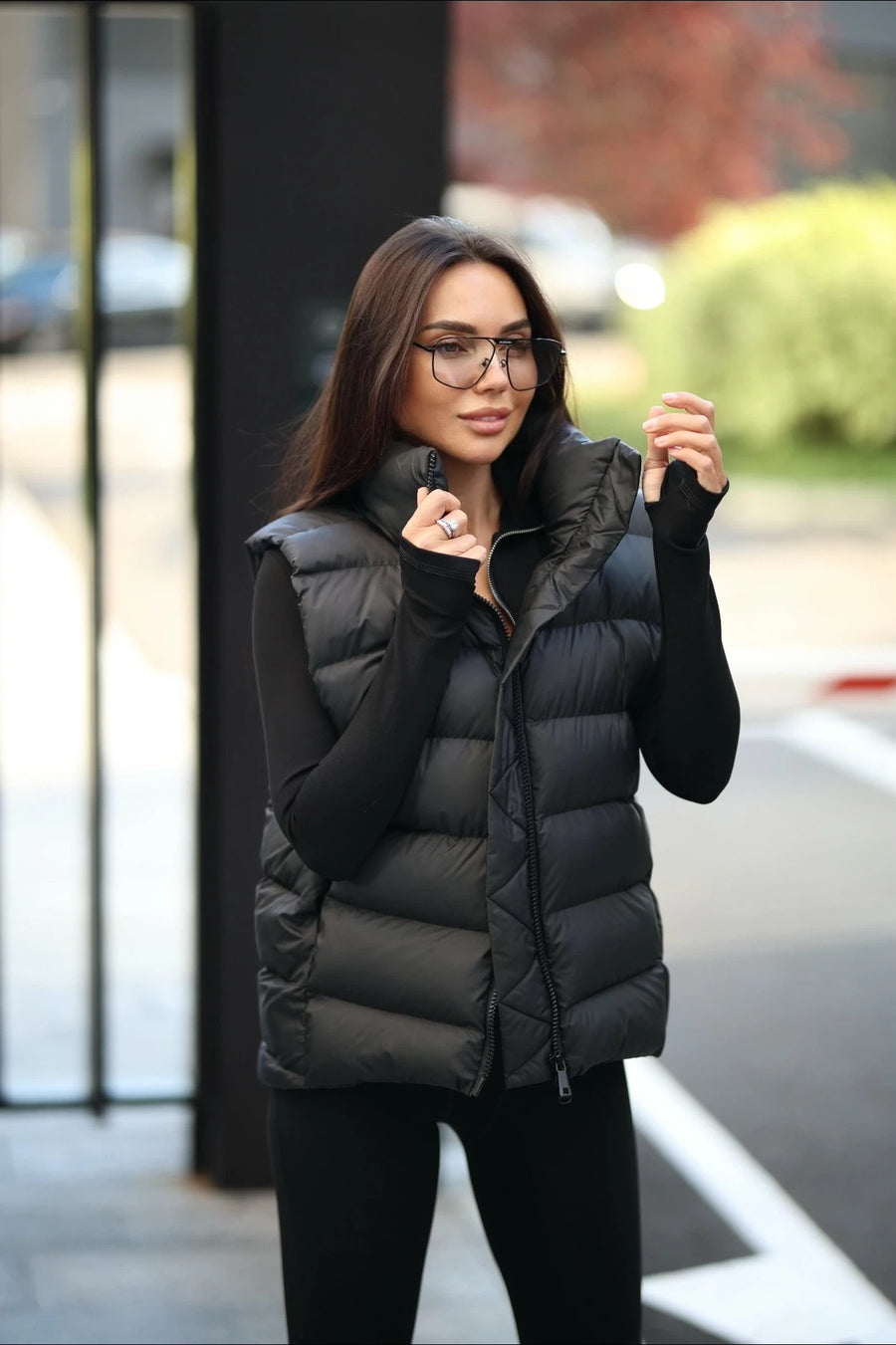 Жилет з подовженою спинкою - чорний