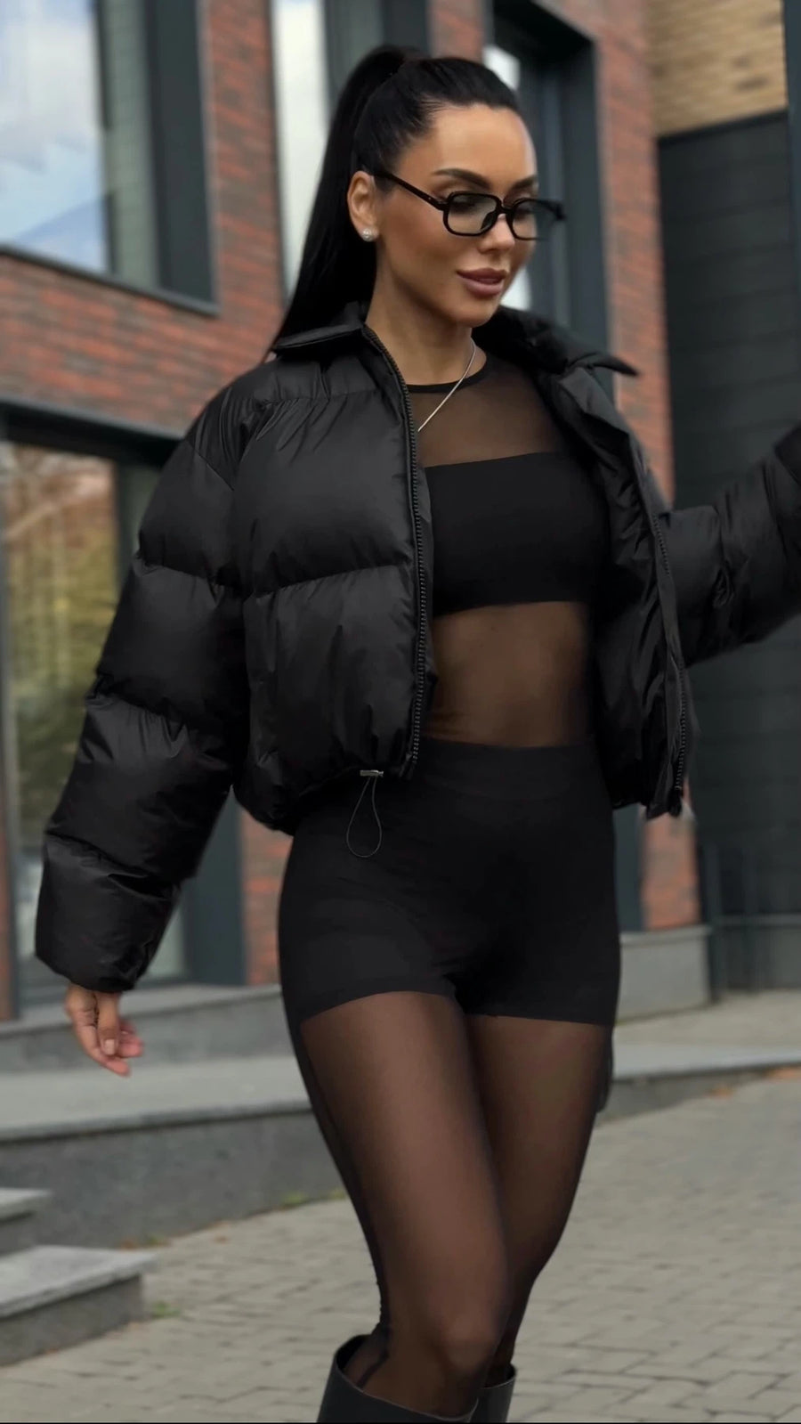 Укорочений пуфер без капюшону - Чорний