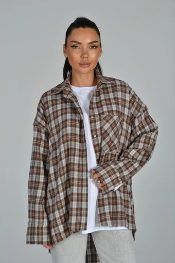 Картата сорочка з бахромою - коричнева